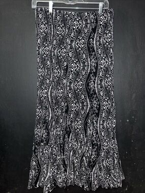 Coldwater Creek Black and White Floral Wave Maxi Skirt